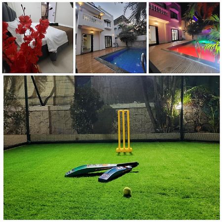 The Perfect Stays Para Disco Big Pool Cricket Turf Villa Lonavala Exterior foto